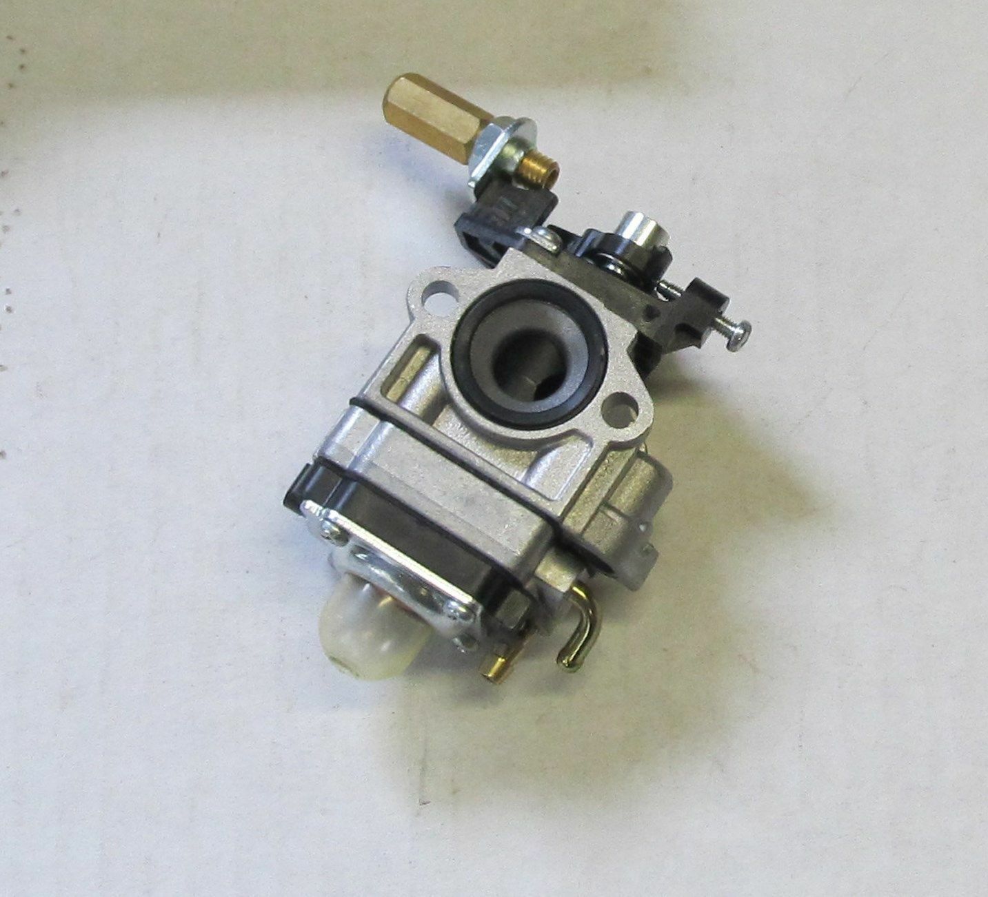 A021002070 Carburetor Assembly Genuine Shindaiwa Part FITS AH242 C242 T242 LE242